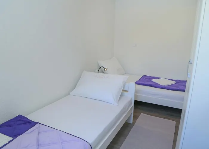 With A Parking Space Hvar - 11681 * Hvar Town